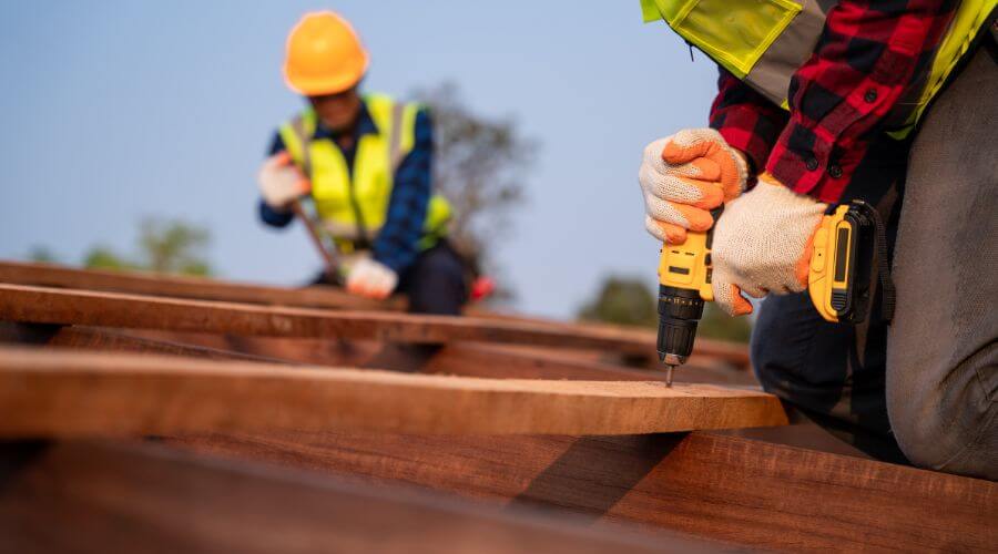 Professional residential roofers in Melcher Dallas, IA